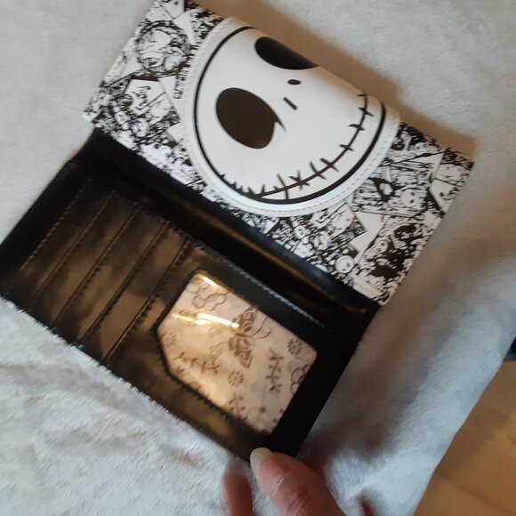 Nightmare Before Christmas Wallet - New - Picture 8 of 12